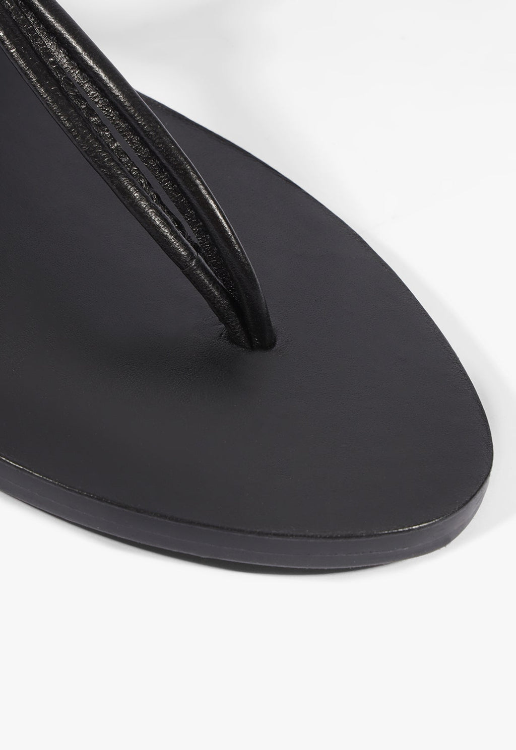 Nina Flat Sandal