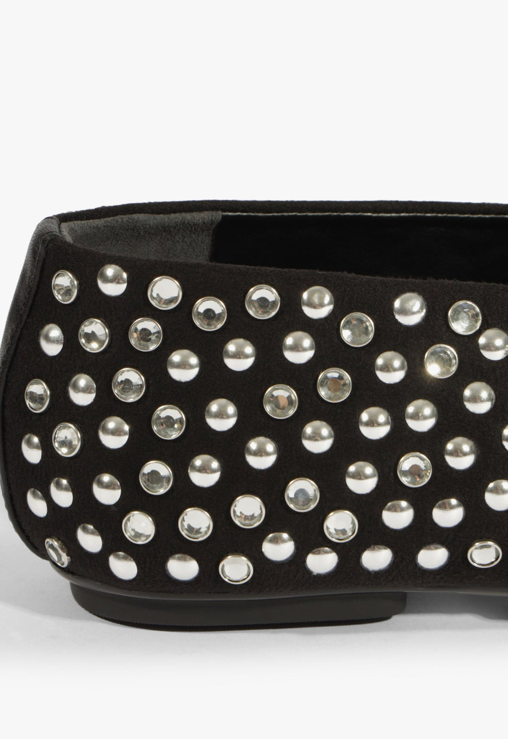 Vickie Studs Nubuck Flat