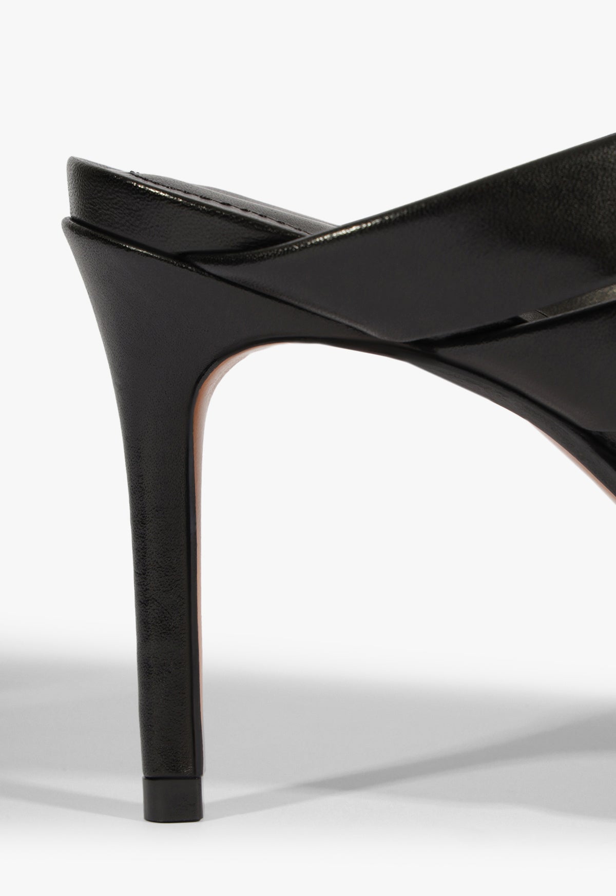 Pietra Leather Pump