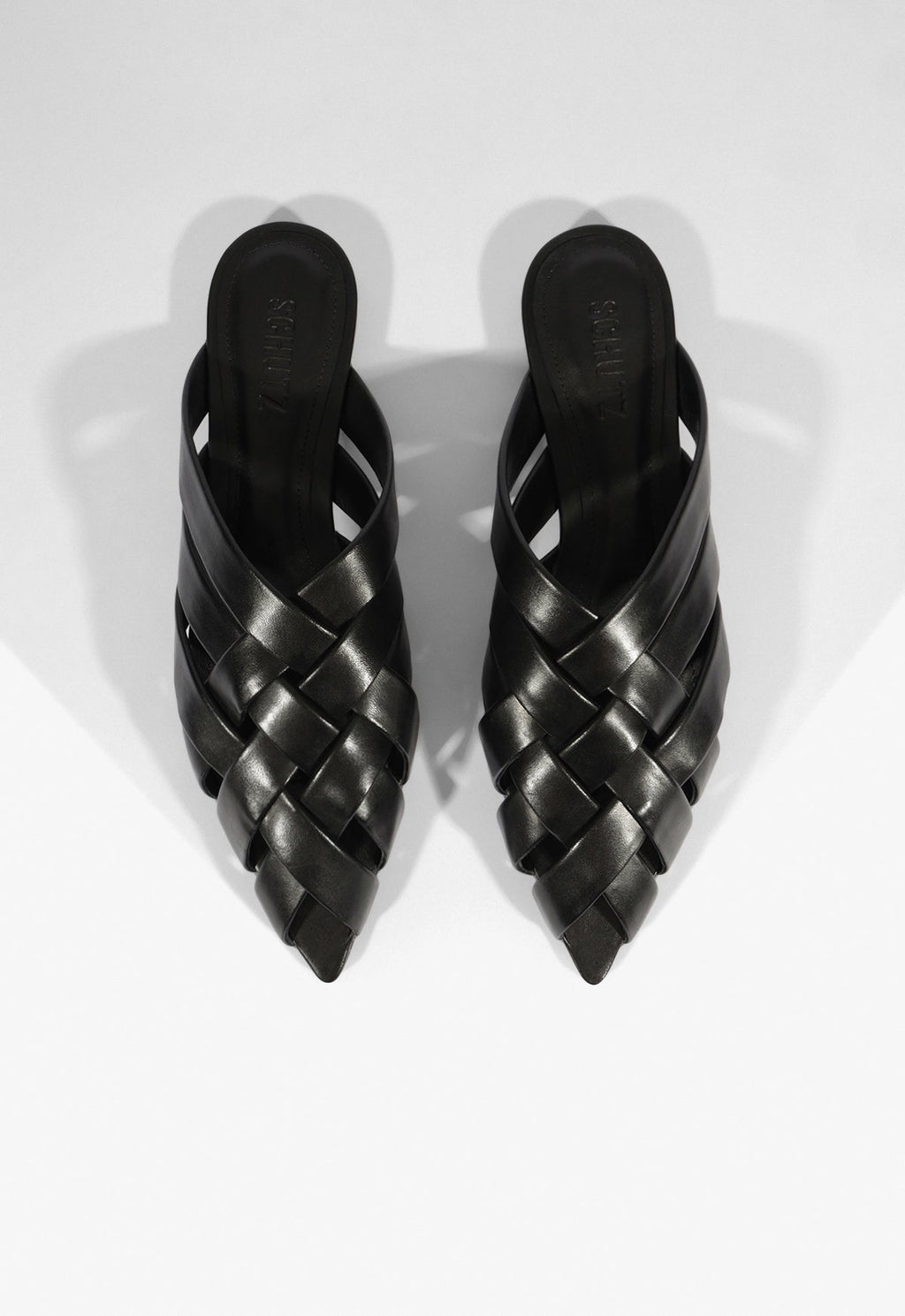 Pietra Leather Flat