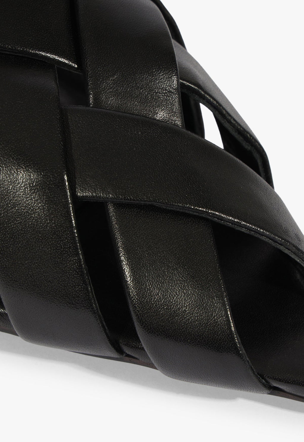 Pietra Leather Flat