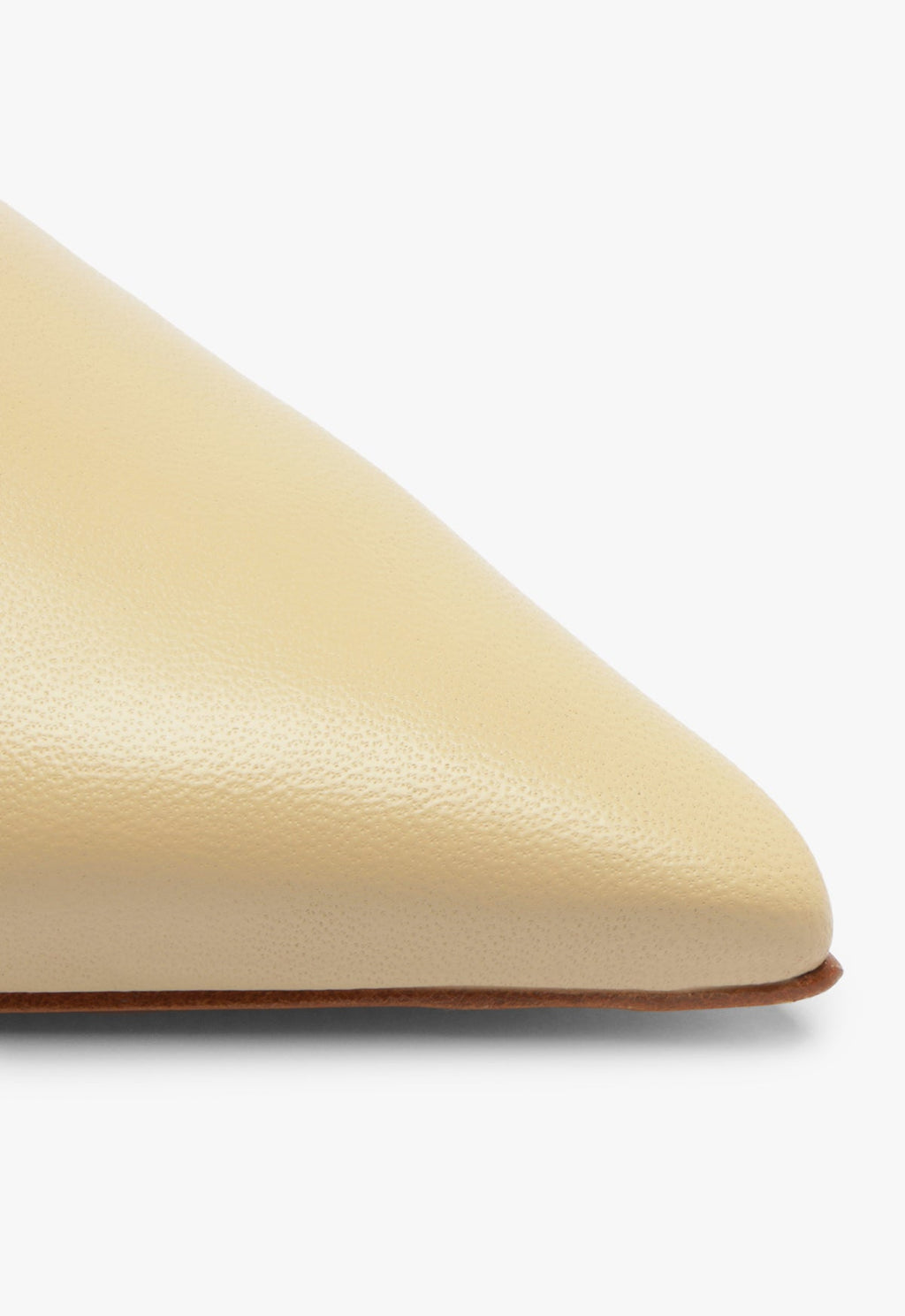Boris Kitten Leather Pump