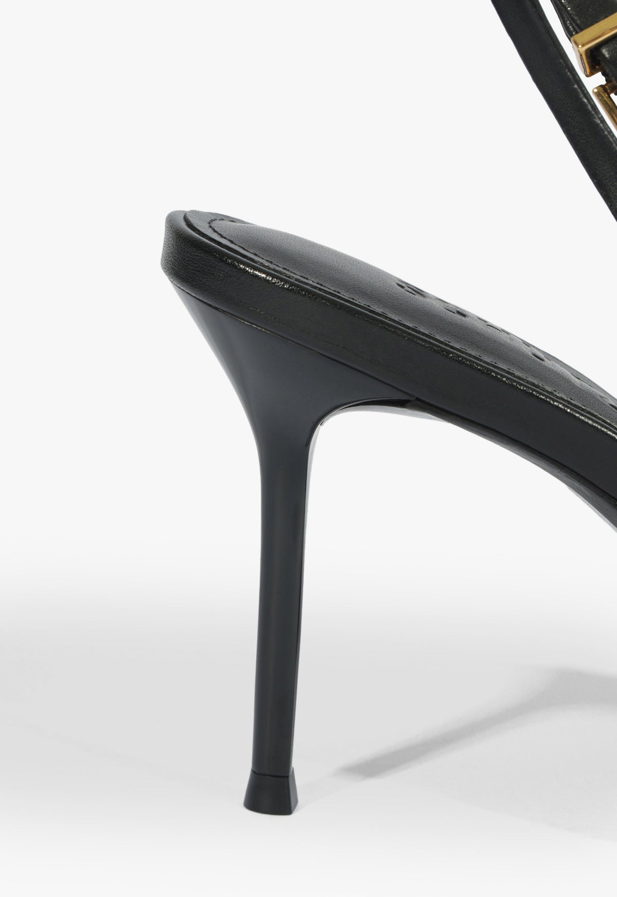 Paola Leather Pump