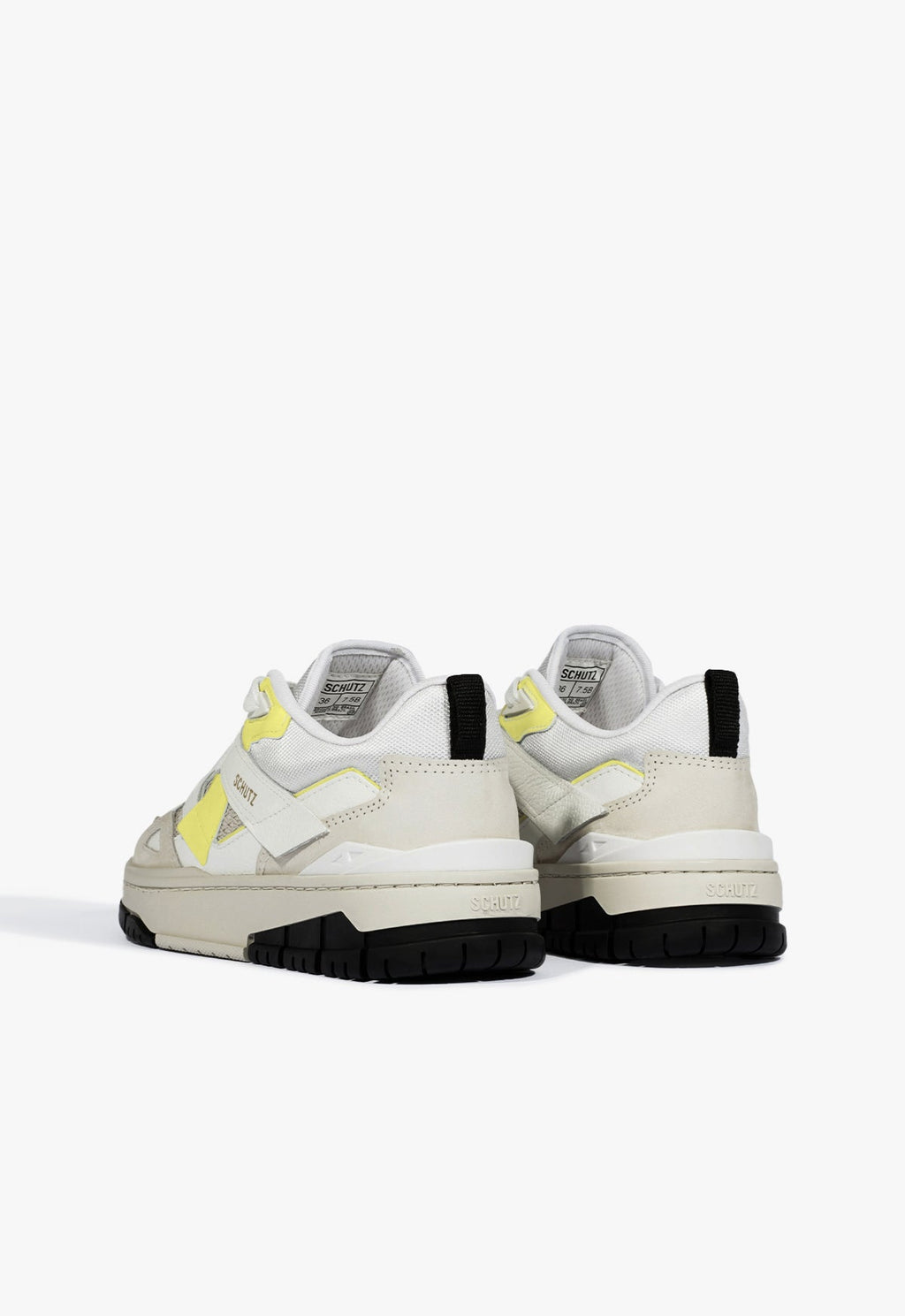 Court 95 Sneaker