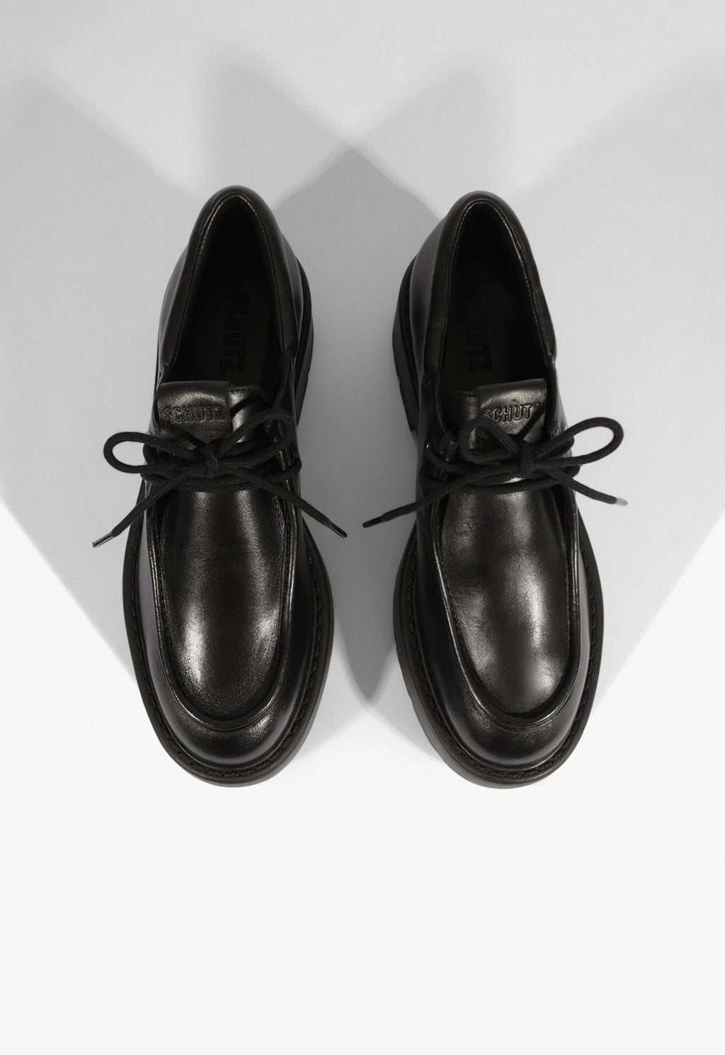 Cia Leather Flat