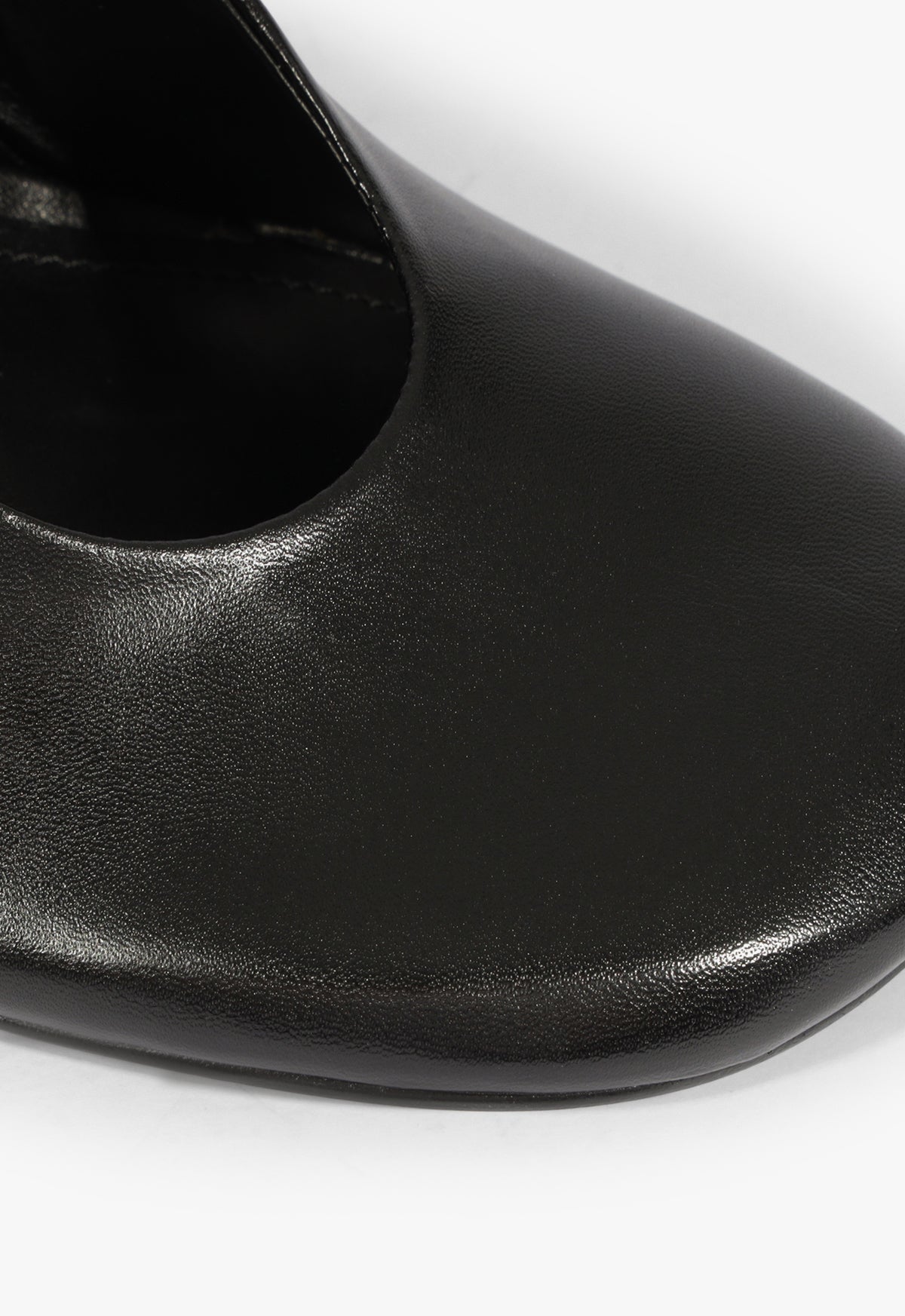Brigitte Leather Pump