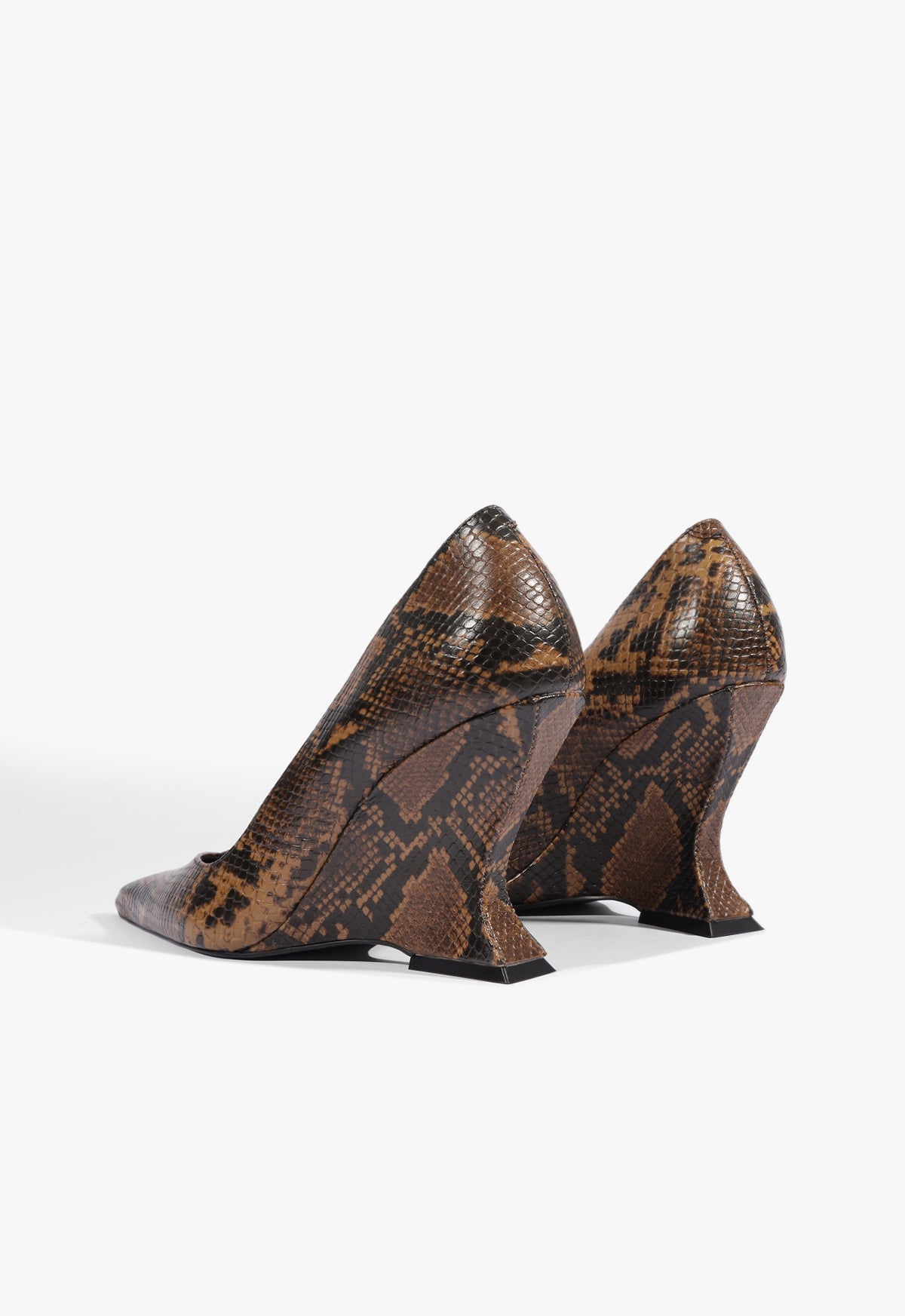 Siena Leather Pump
