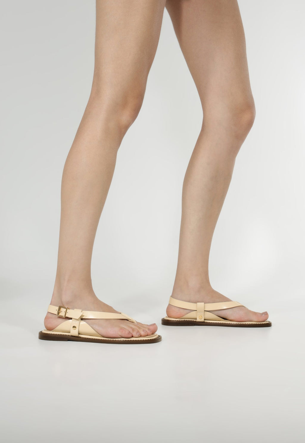 Lorraine Leather Flat Sandal