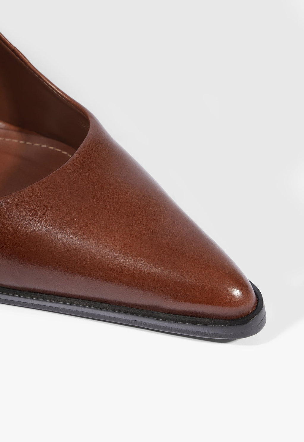 Eleanor Welt Leather Pump