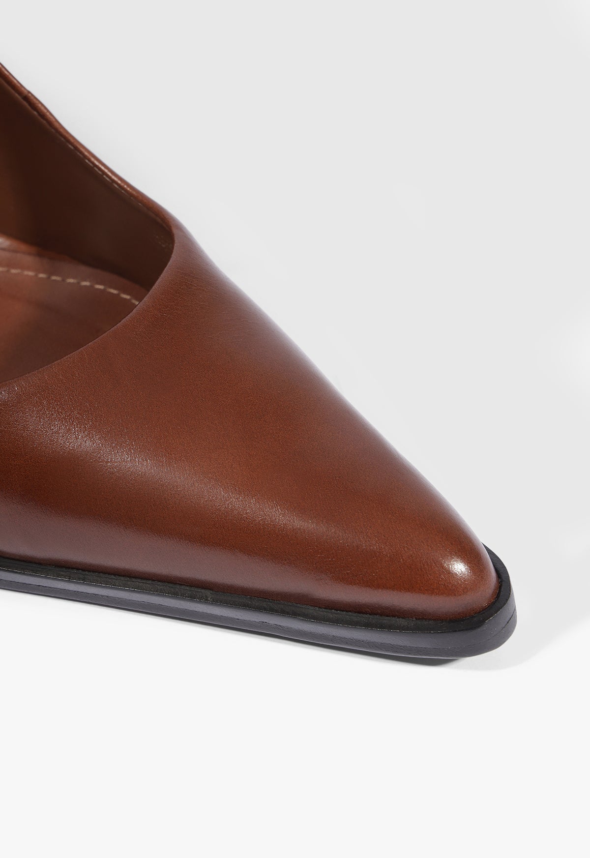 Eleanor Welt Leather Pump