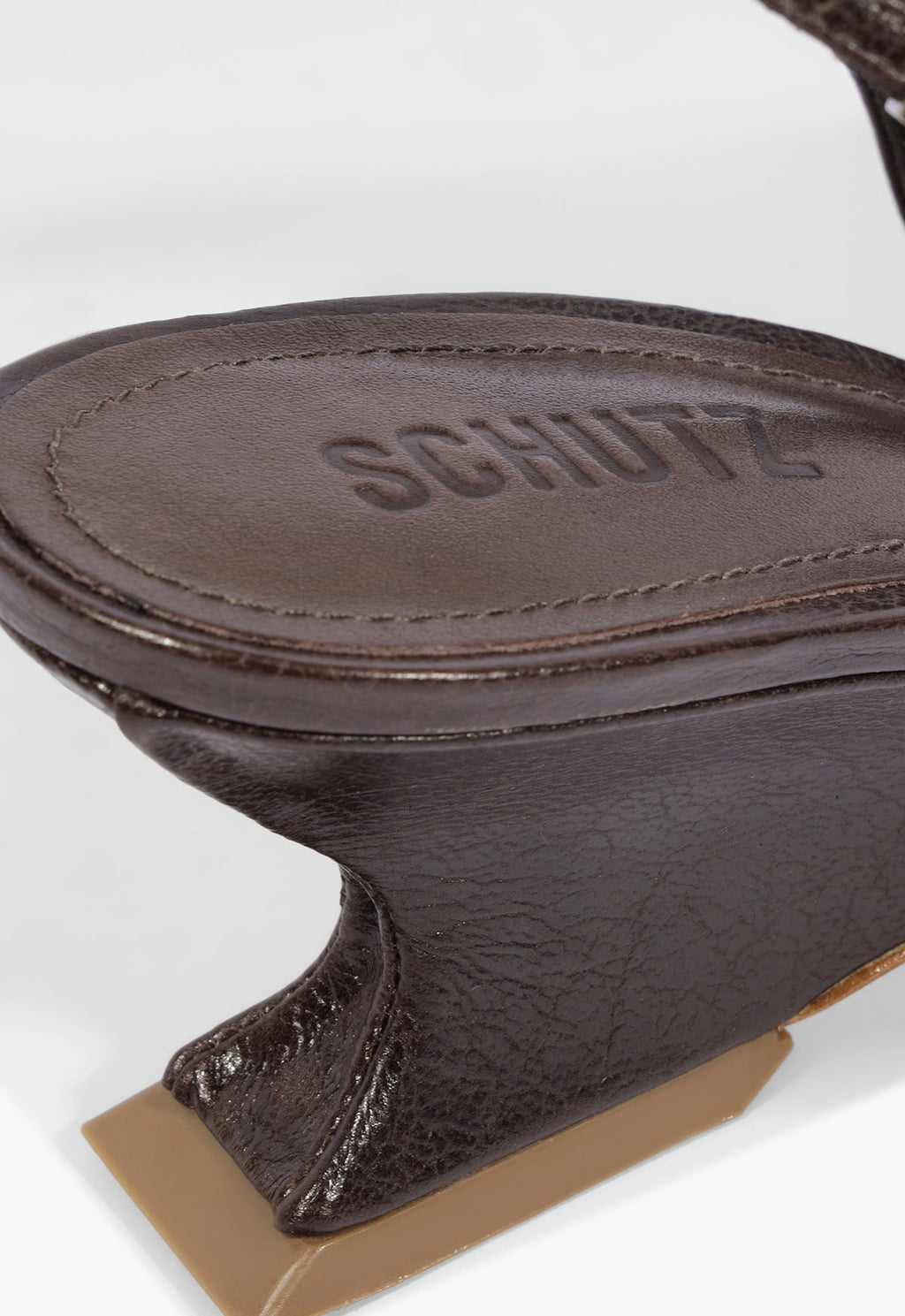 Siena Mid Buckle Leather Pump