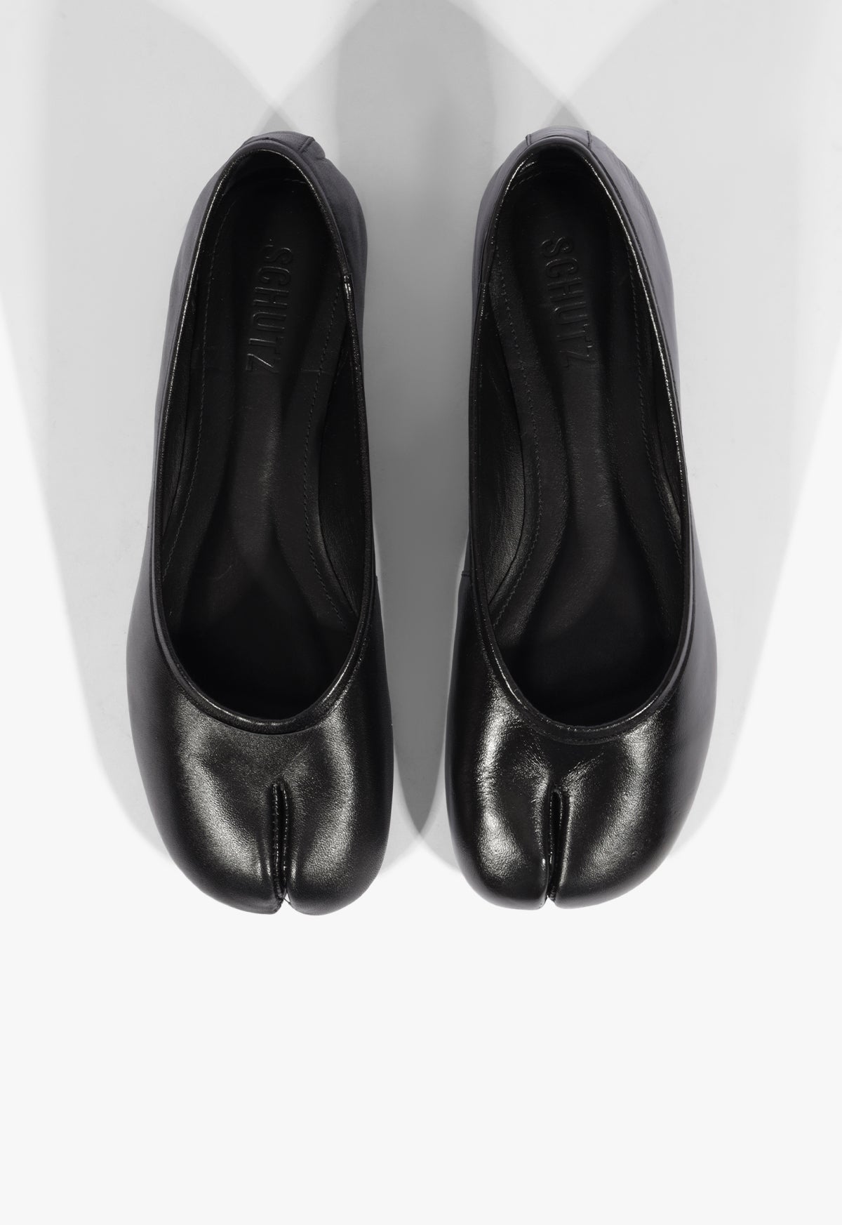 Yumi Leather Ballet Flat