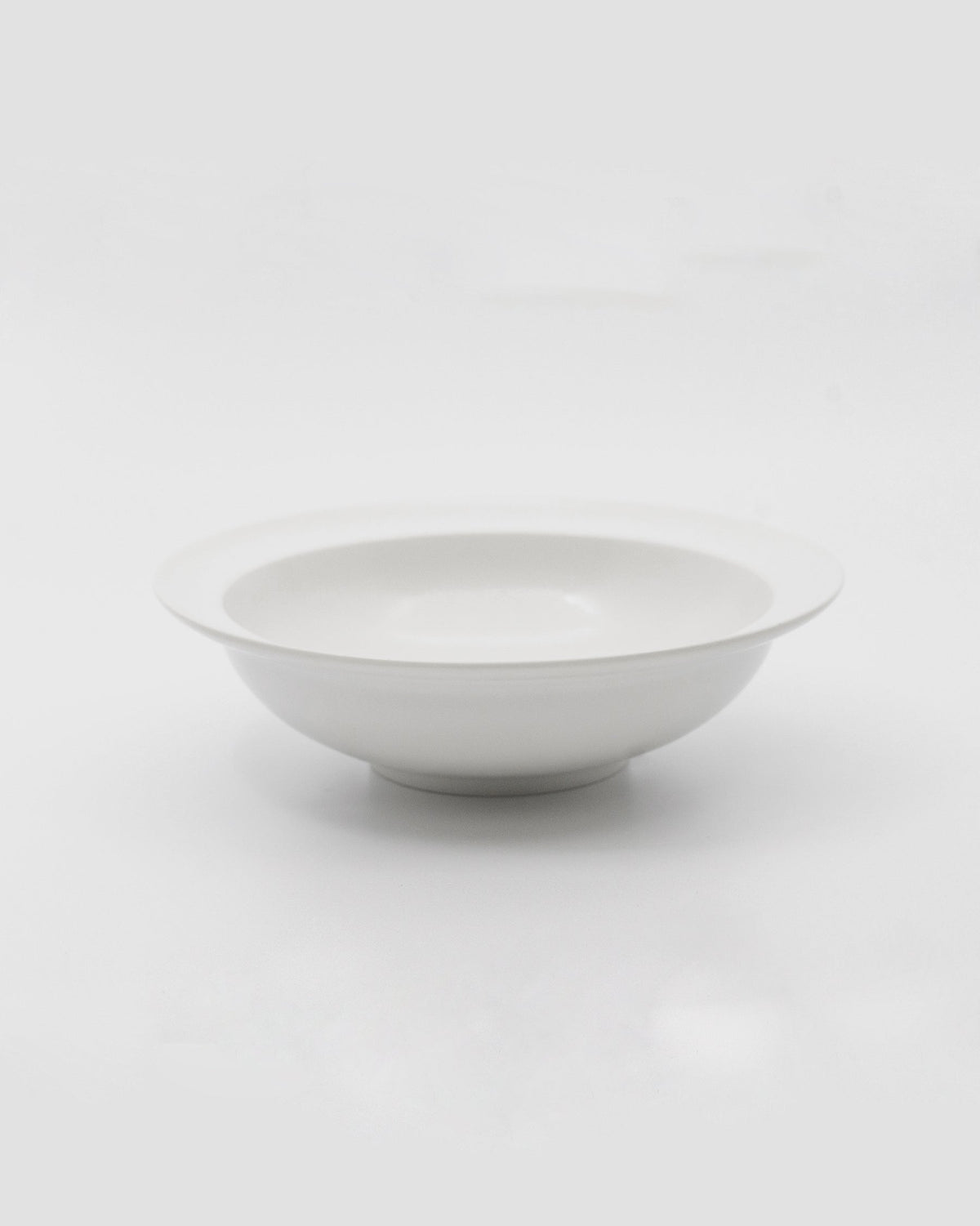 Short Rim Soup Bowl S