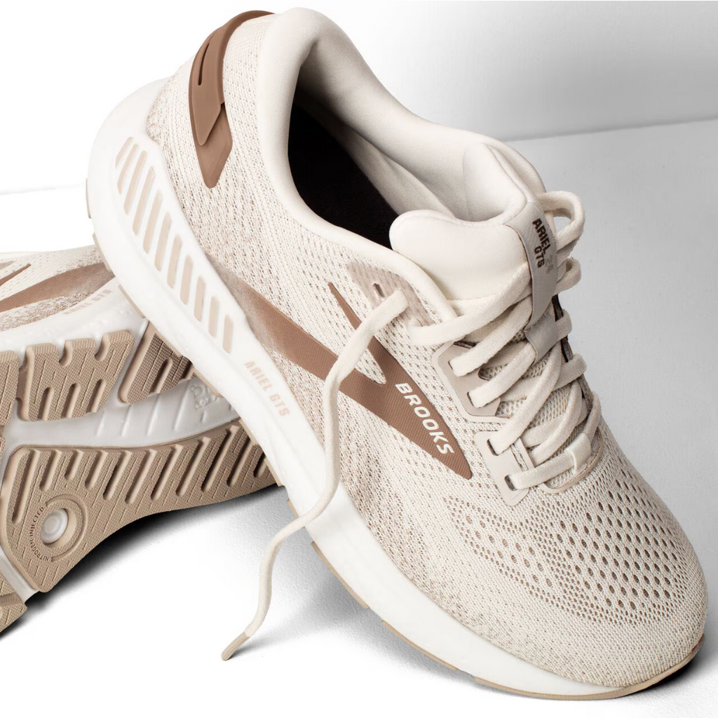 Women's Brooks Ariel GTS 24 (Clearance)