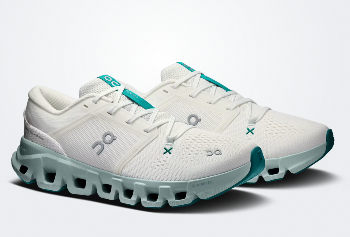 Women's On Cloud x 5