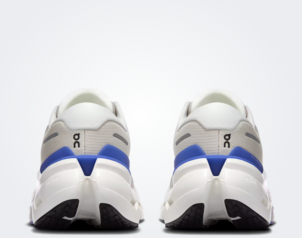 Women's On Cloudrunner 3