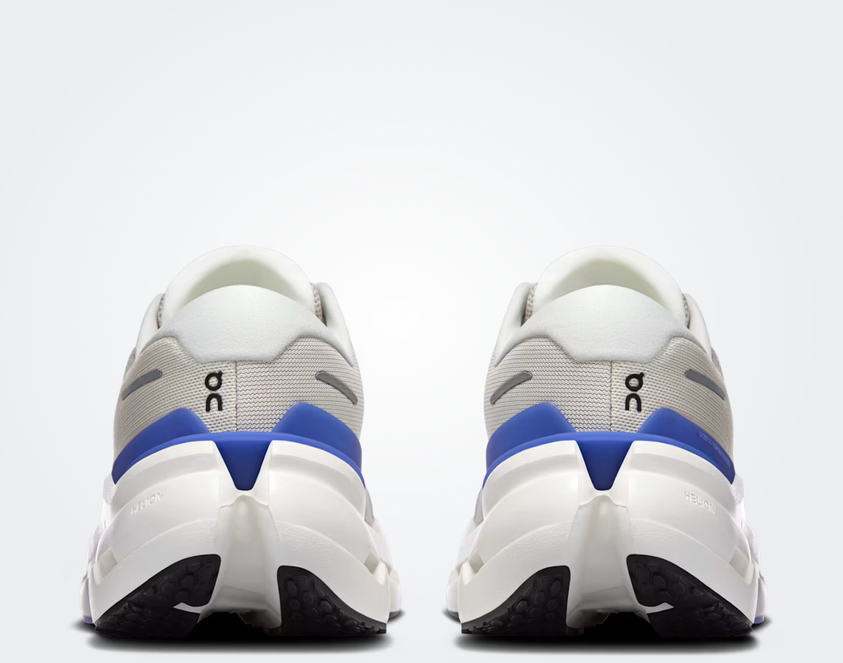 Women's On Cloudrunner 3