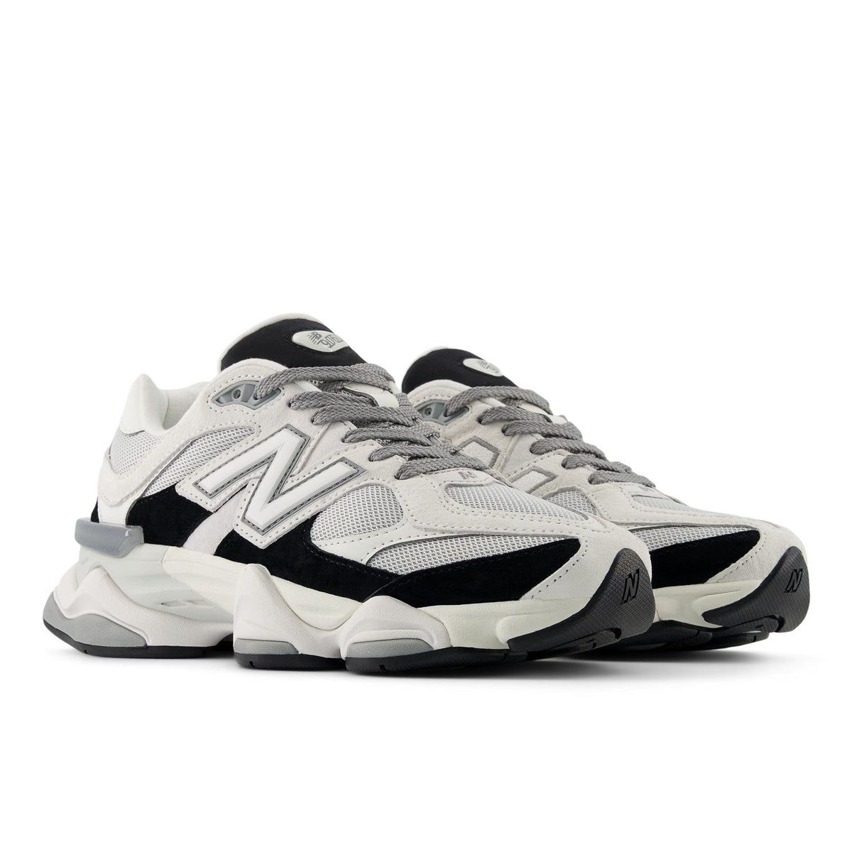 New Balance Unisex 9060 in Black with Reflection
