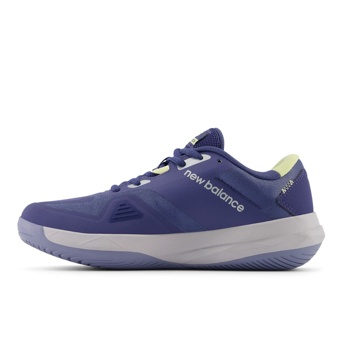 New Balance Women's FuelCell 796v4