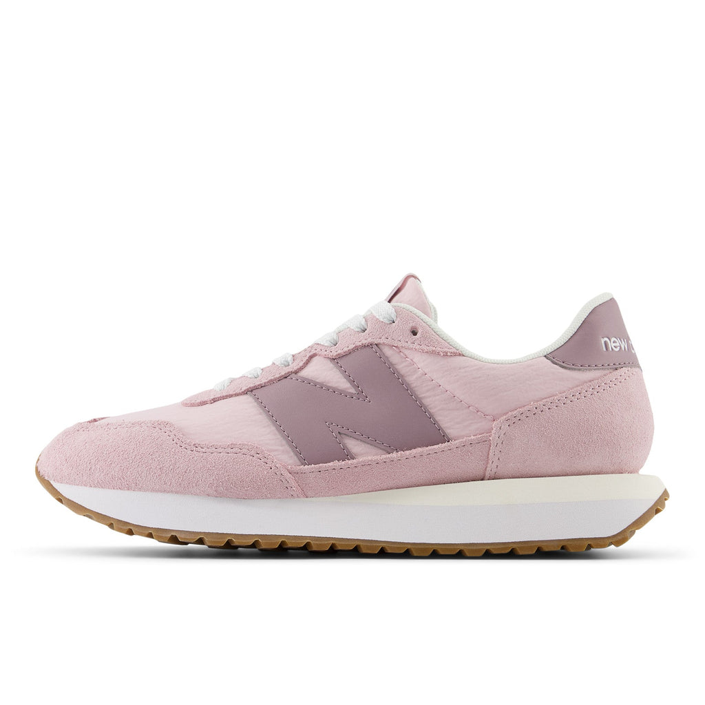 New Balance Women's 237