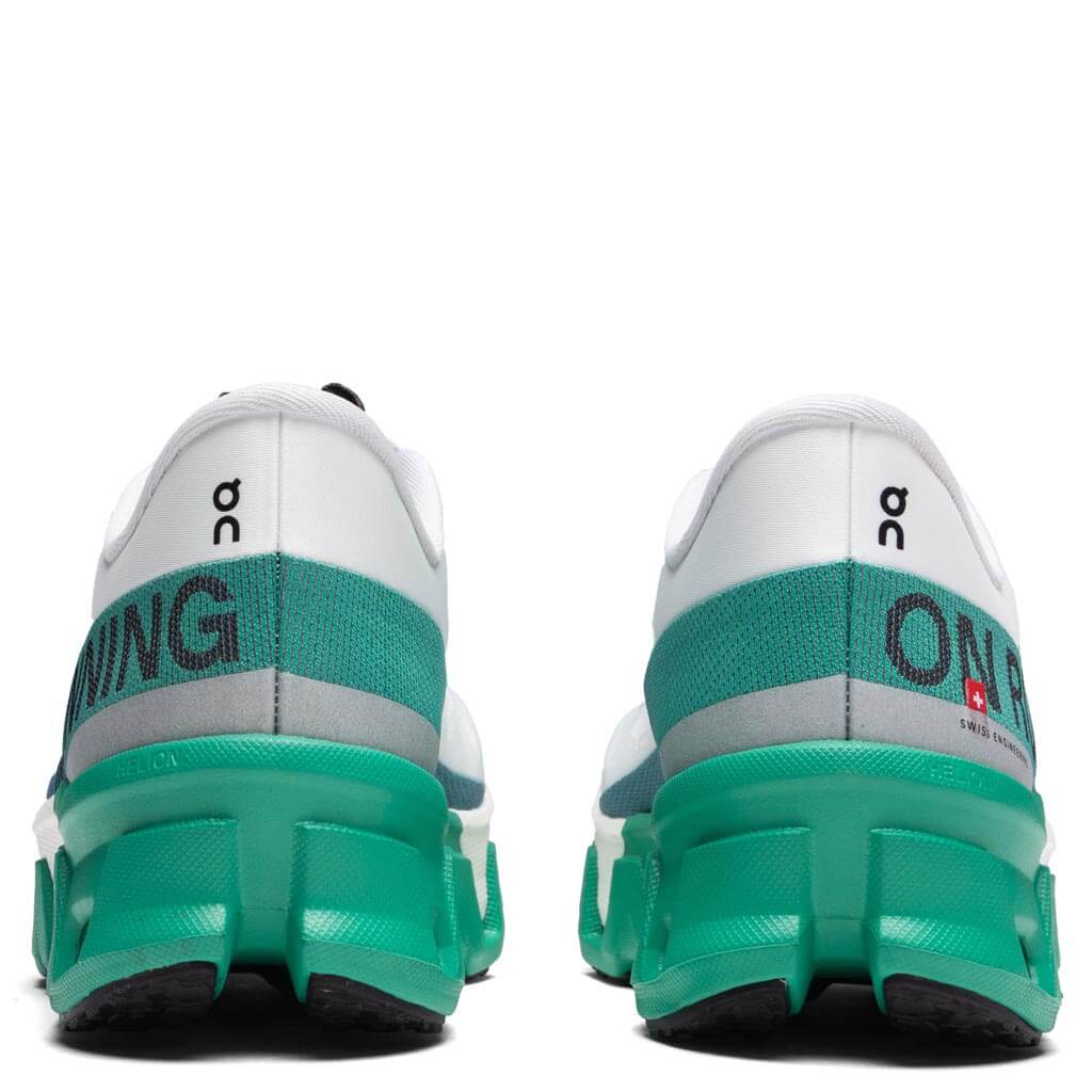 Women's On Cloudmonster Hyper (Clearance)