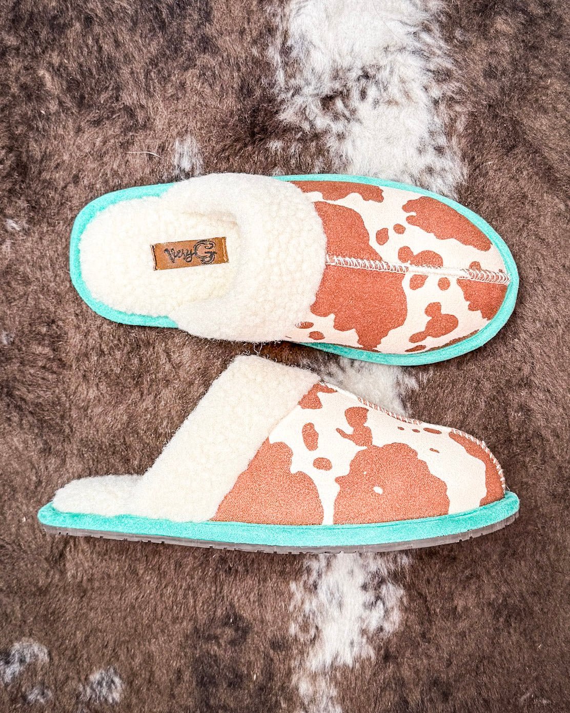 Alala Slipper in Cream Tan by Very G