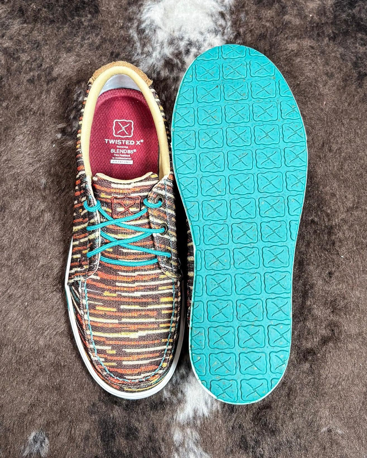 Betty Twisted X Kicks - Brown Multi