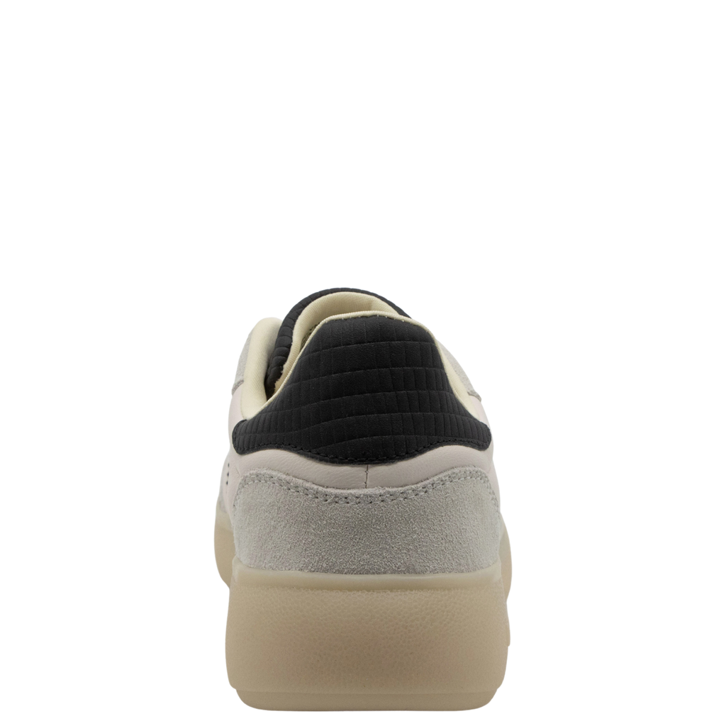 BROOKLYN L26 in WHITE BLACK Sneakers