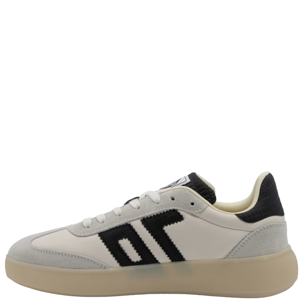 BROOKLYN L26 in WHITE BLACK Sneakers