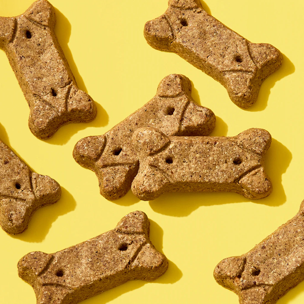 Brutus Broth Bone Broth Biscuits Chicken Recipe Dog Treats (8 oz)