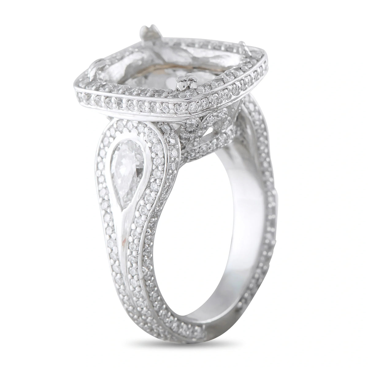 LB Exclusive Platinum 1.50ct Diamond Cushion Halo Mounting Ring MF11-082026