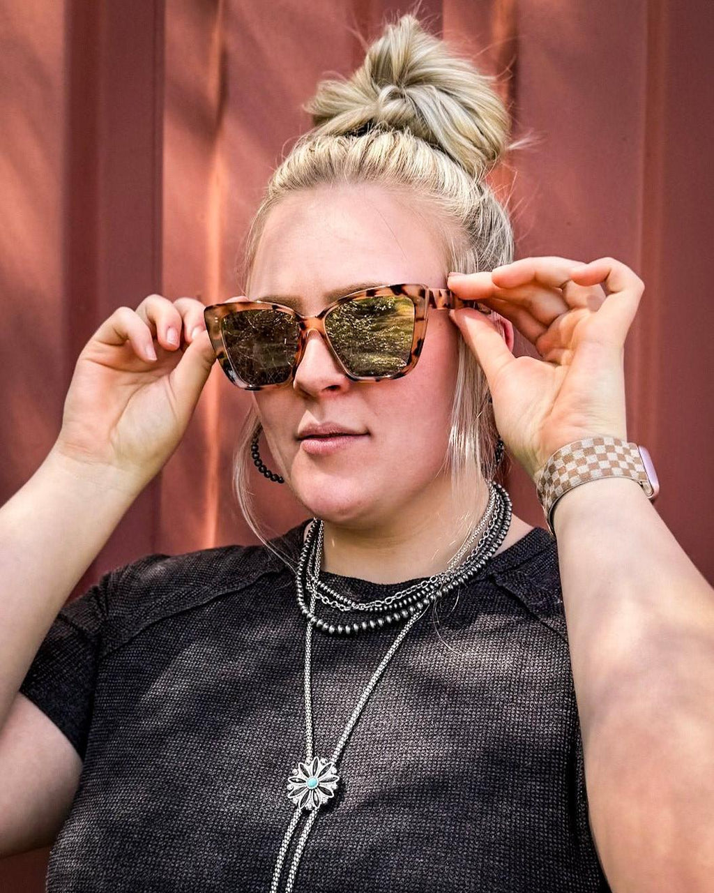 Callie Tangle-Free Oversized Sunglasses