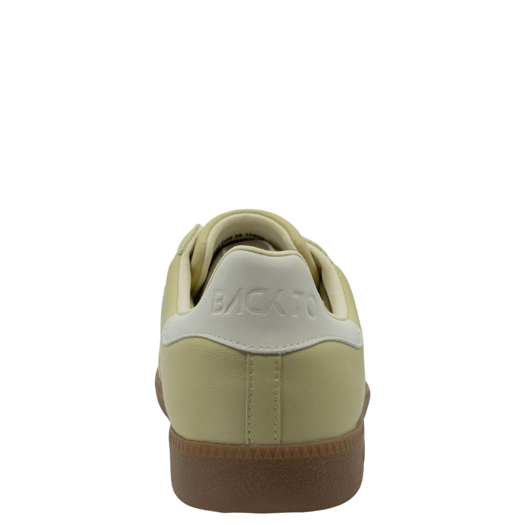 CLOUD D26 in LIGHT YELLOW Sneakers