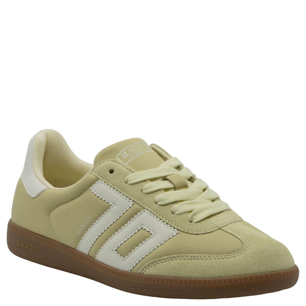 CLOUD D26 in LIGHT YELLOW Sneakers