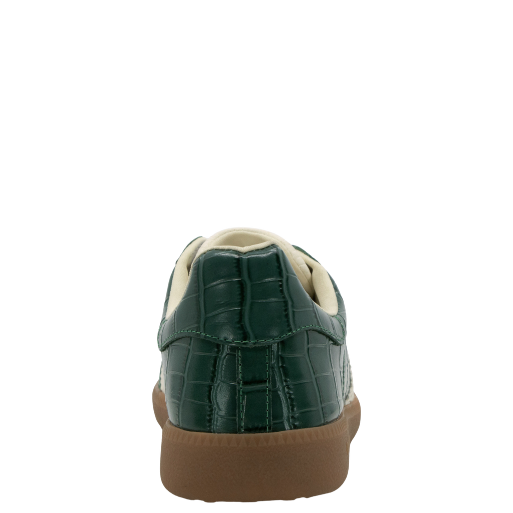 CLOUD K in GREEN MILK Sneakers
