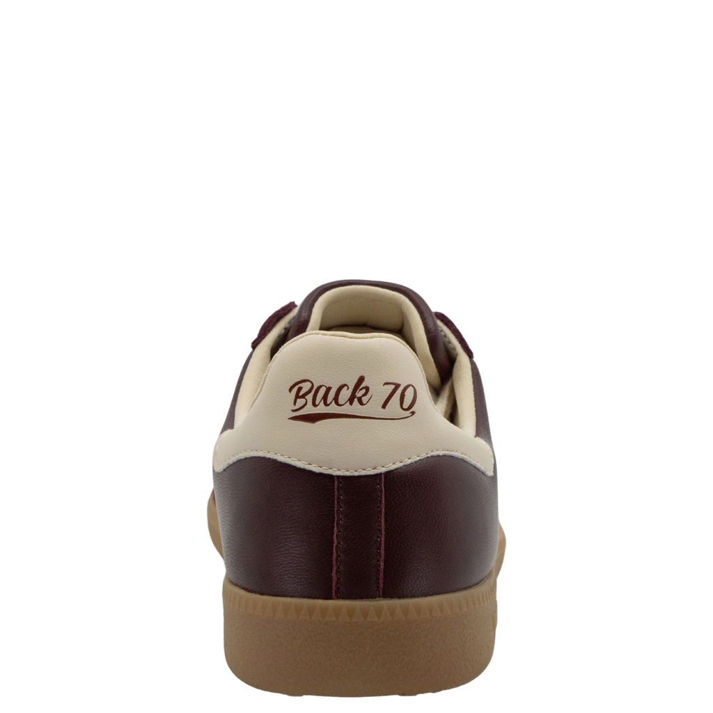 CLOUD W26 in WINE CREAM Sneakers