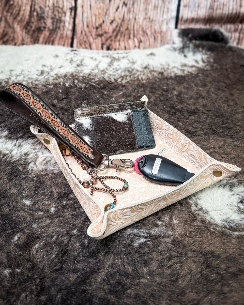 Copperwind Leather Tray in Natural