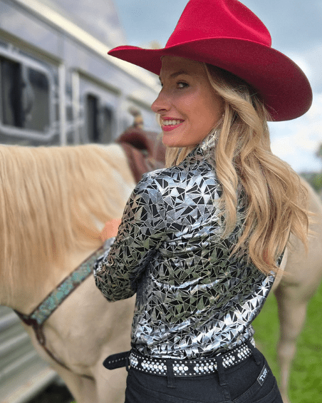 Cowgirl Tuff Black and Silver Starlight Shatter Pullover Button Up