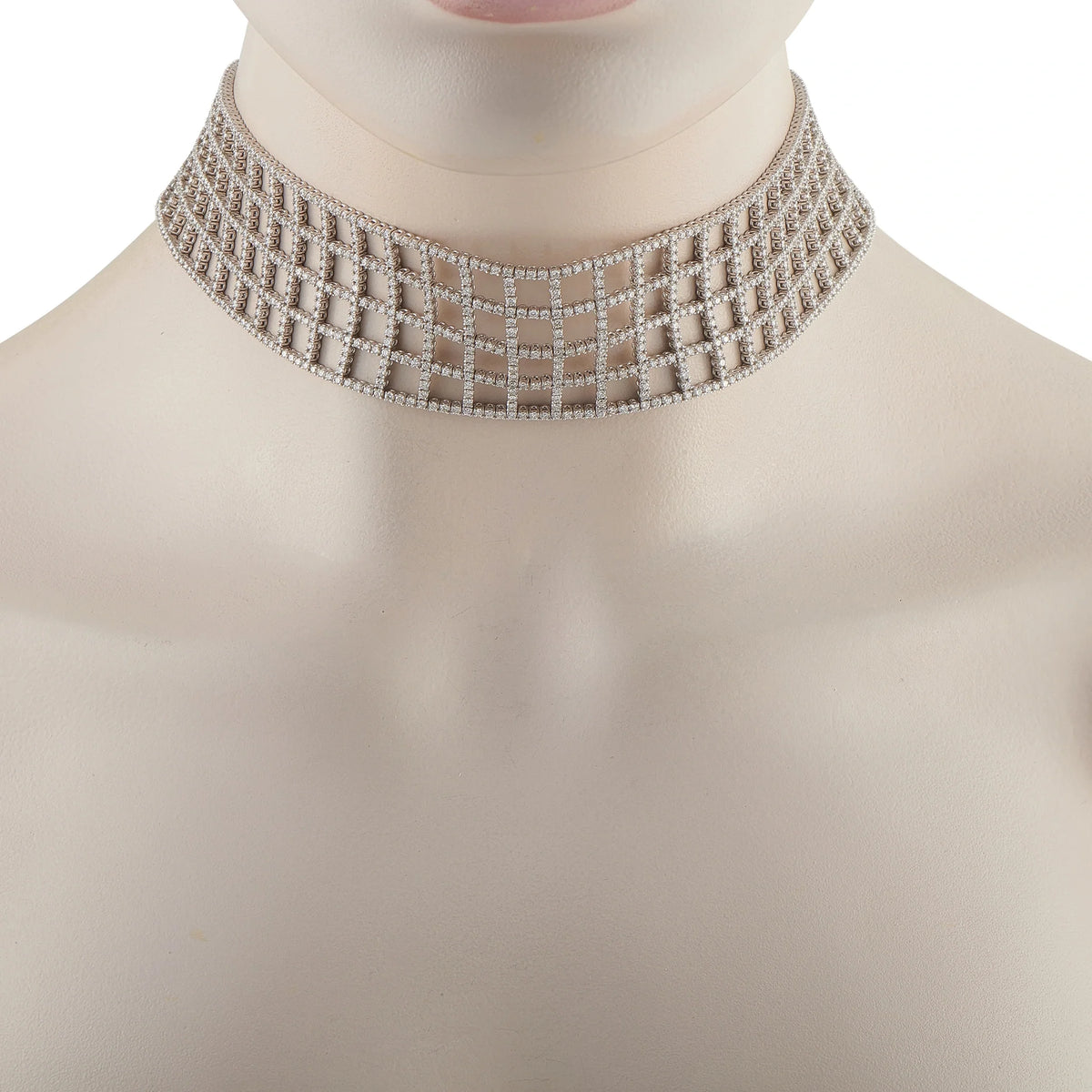 LB Exclusive 18K White Gold 25.20ct Diamond Lattice Choker Necklace MF05-070626