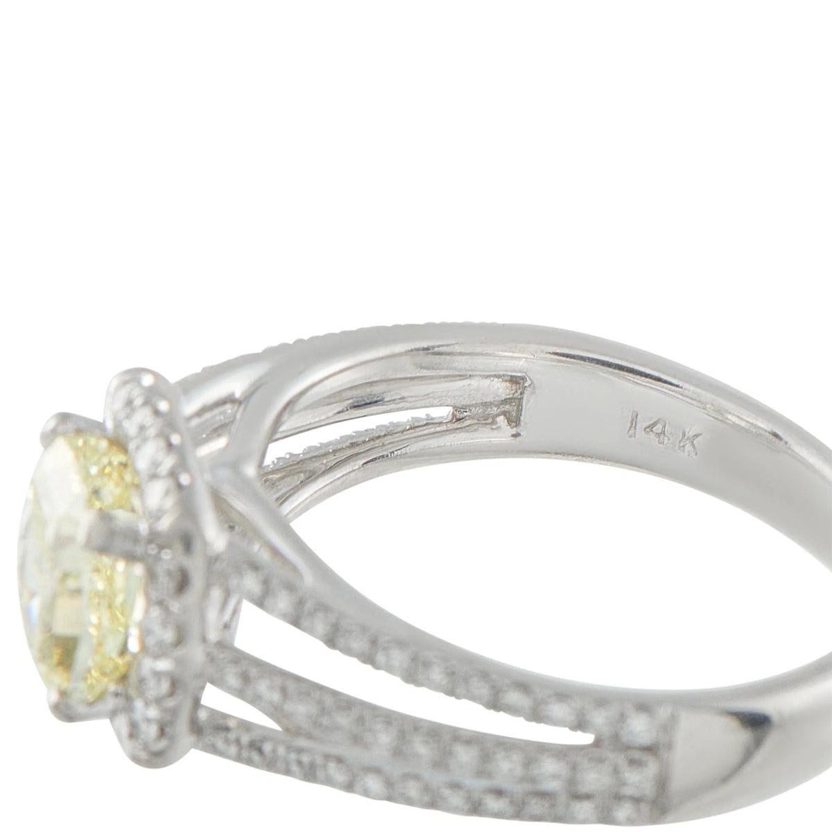 LB Exclusive 14K White Gold 2.16ct Fancy Yellow Diamond Ring MF01-073026