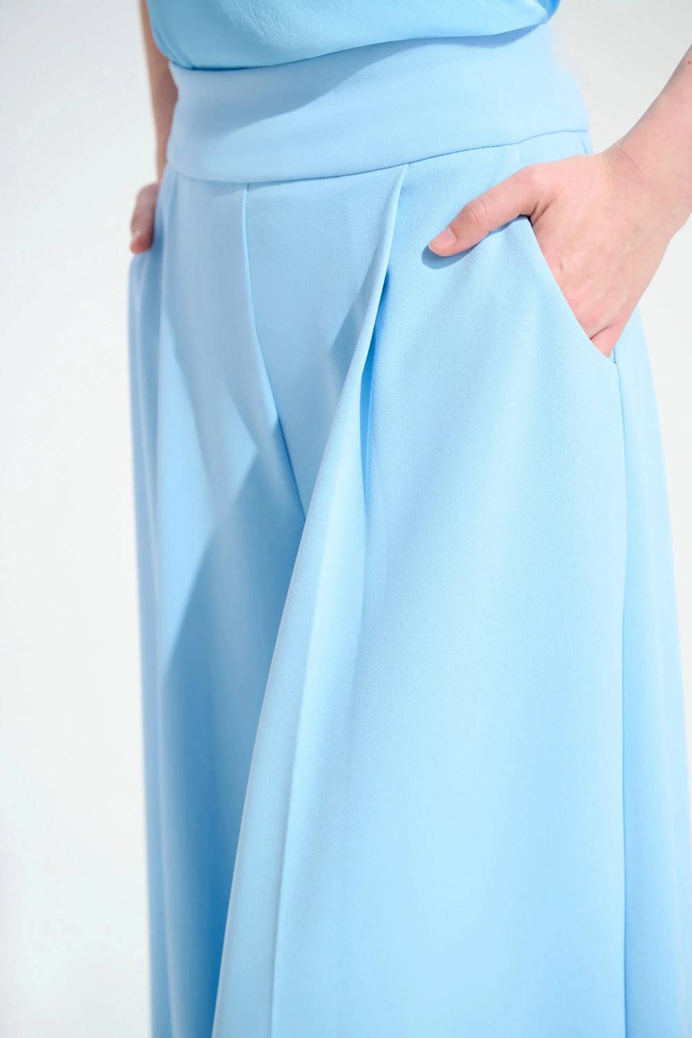 High Waist Pleated Wide Leg Pants In Sky Blue