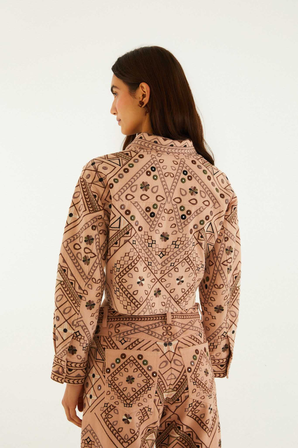 Beige Cosmopolitan Collared Crop Jacket