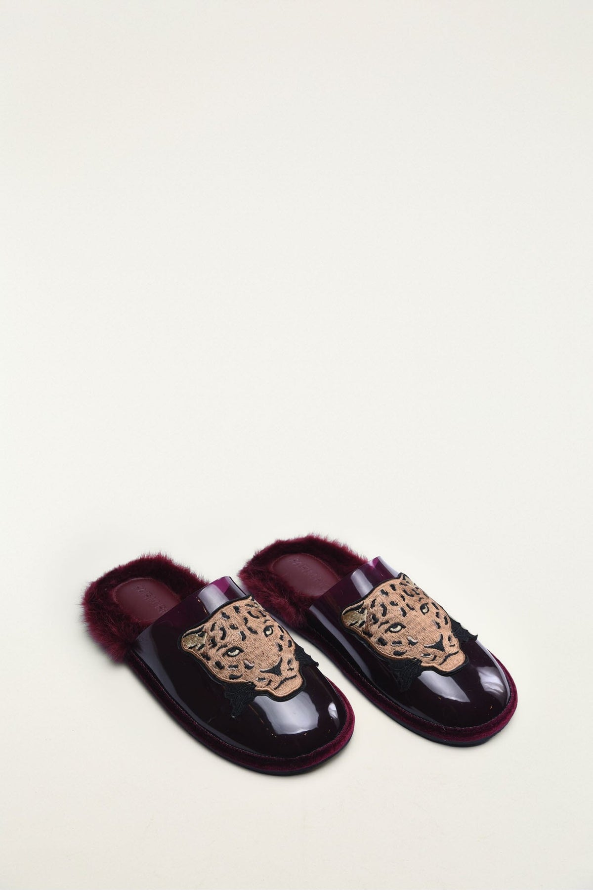 Crystal Fluff Hotel Slipper