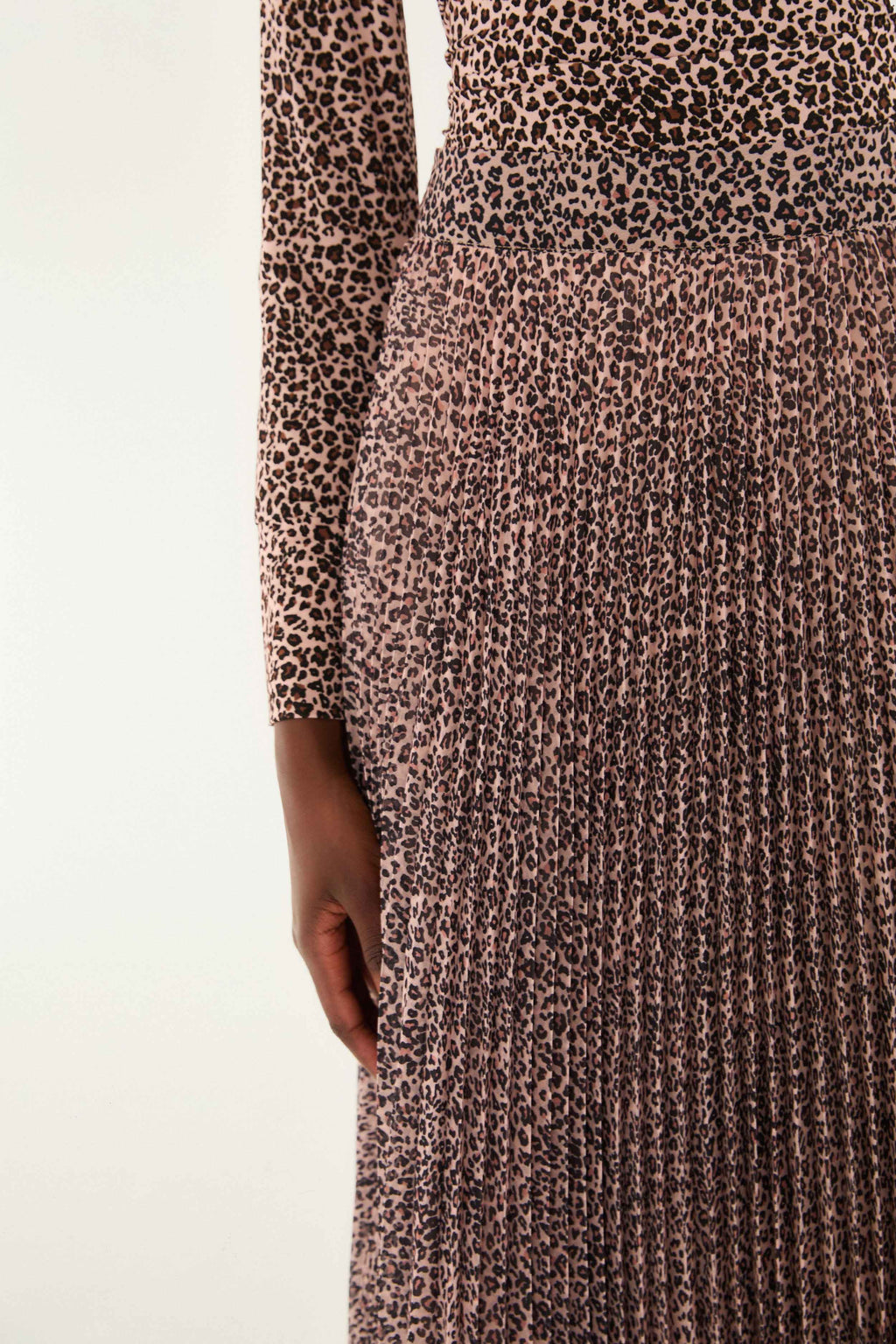 Pink Baby Leopard Pleated Maxi Skirt