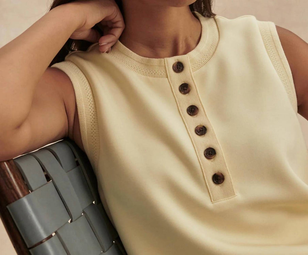 Maria Button Placket Tank Top In Anise Flower
