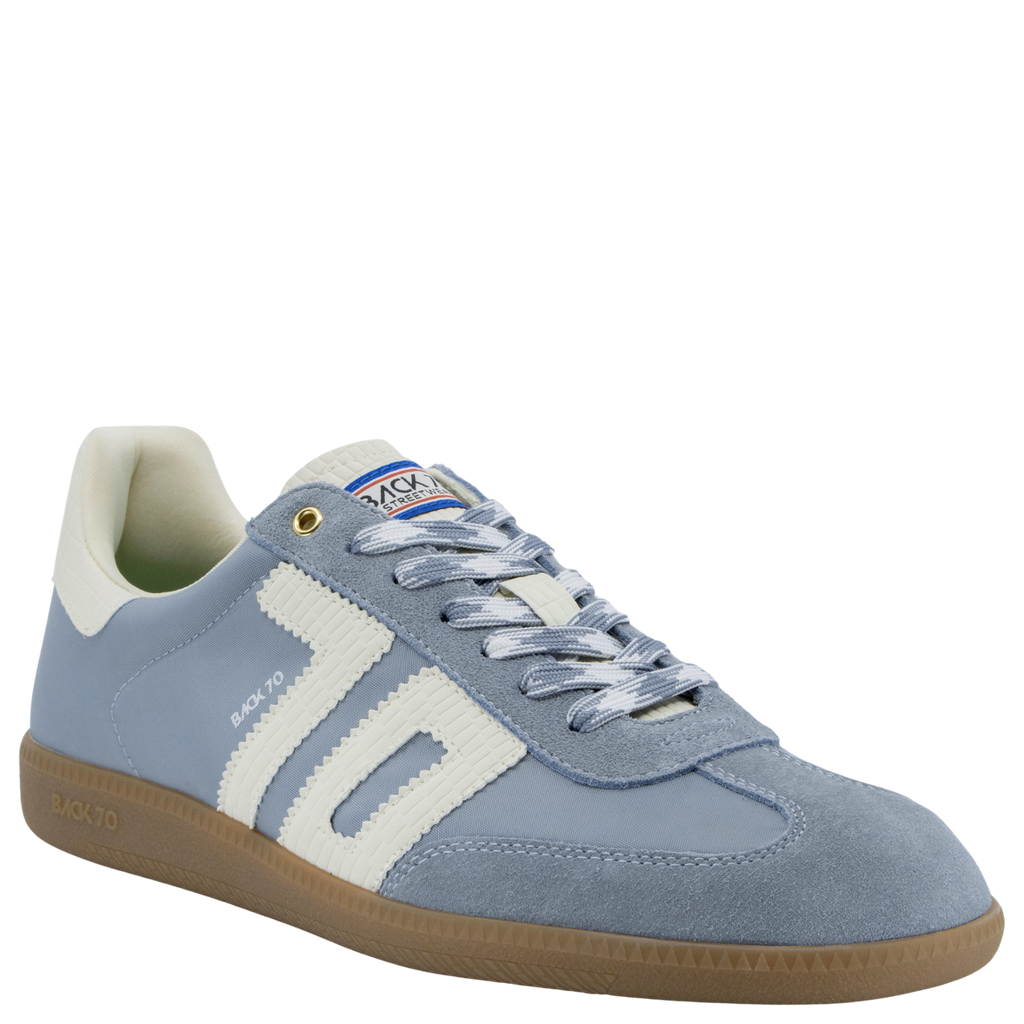 GHOST 600 in SKY Sneakers