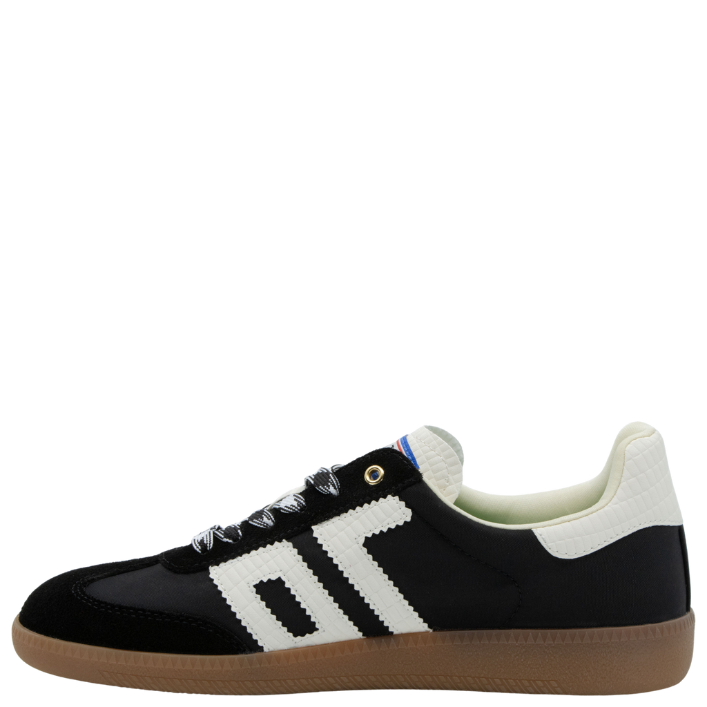 GHOST in BLACK Sneakers