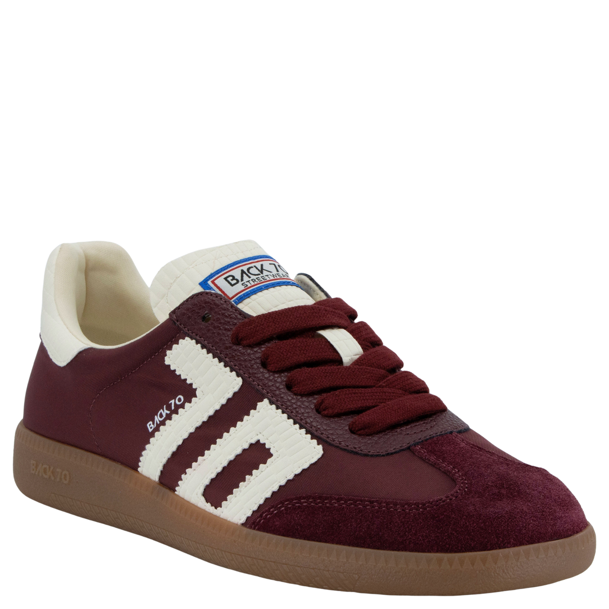 GHOST in WINE MILK Sneakers