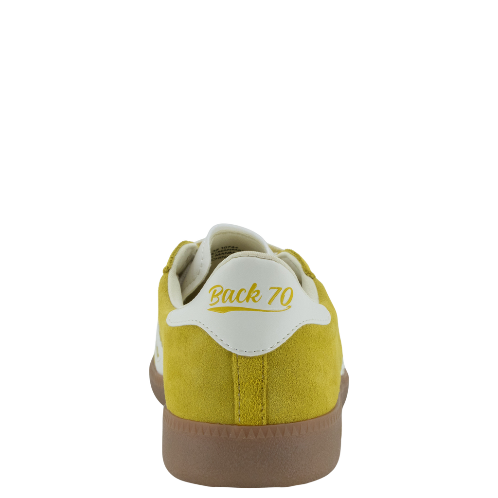 SHELLY in YELLOW Sneakers