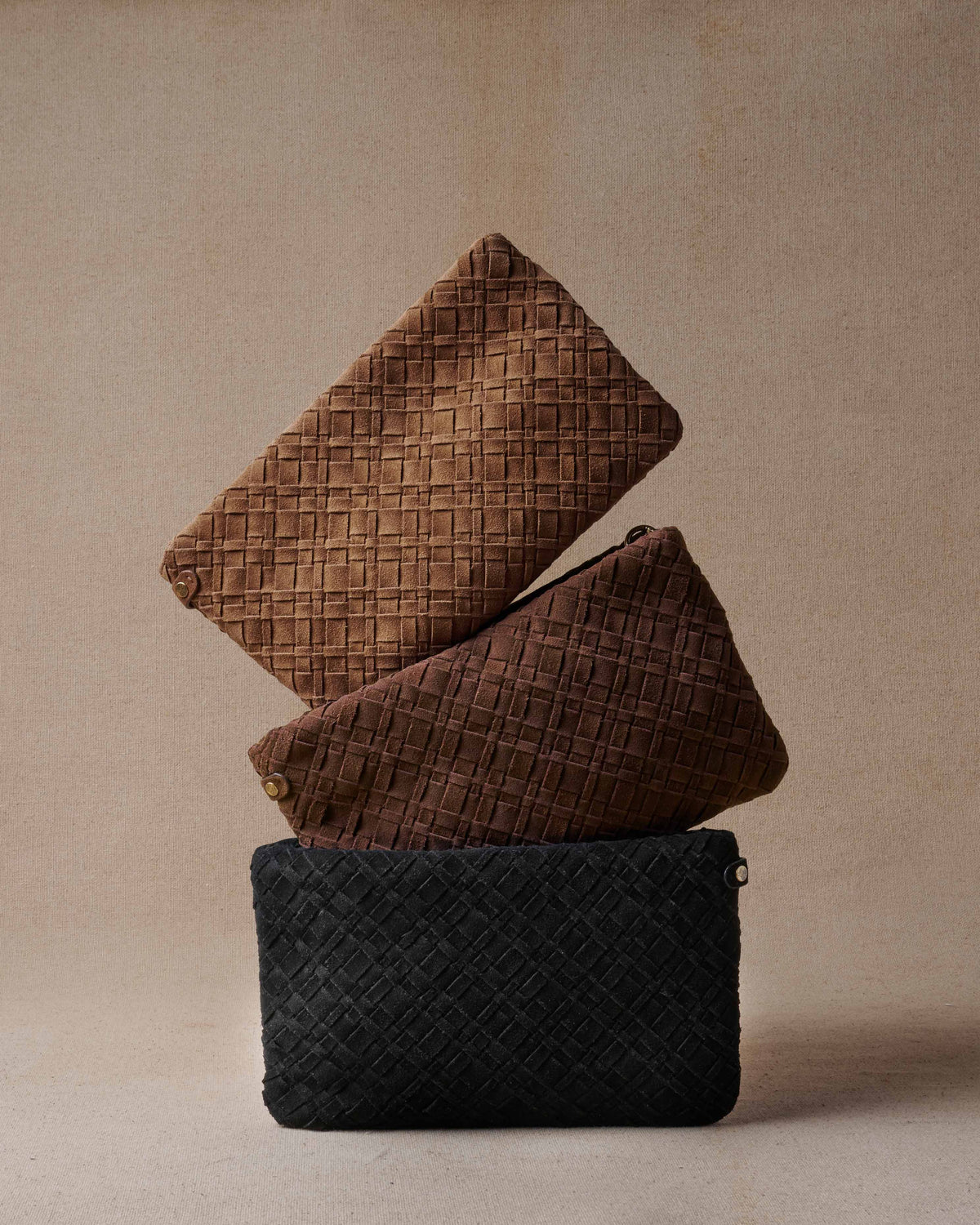 STARLING WOVEN CLUTCH - Coffee